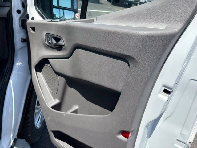 Certified 2025 Ford Transit 250 Low Roof w/ Exterior Upgrade Package RWD image 28