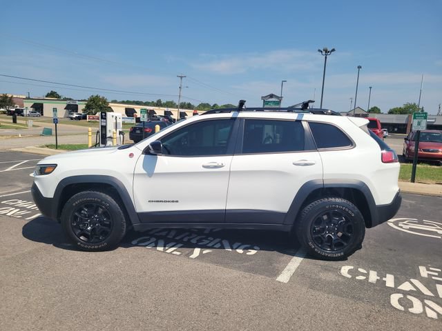 Used 2022 Jeep Cherokee Trailhawk w/ Sound & Nav Group AWD/4WD image 8
