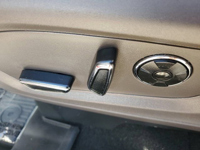 Certified 2020 Ford Explorer Platinum w/ Premium Technology Package image 26