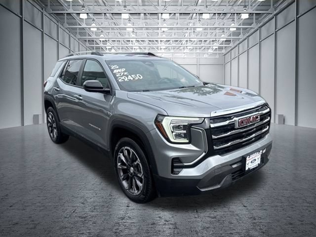 Used 2025 GMC Terrain Elevation w/ Elevation Premium Package AWD/4WD image 5