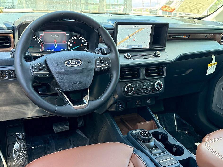 Certified 2024 Ford Maverick Lariat image 27