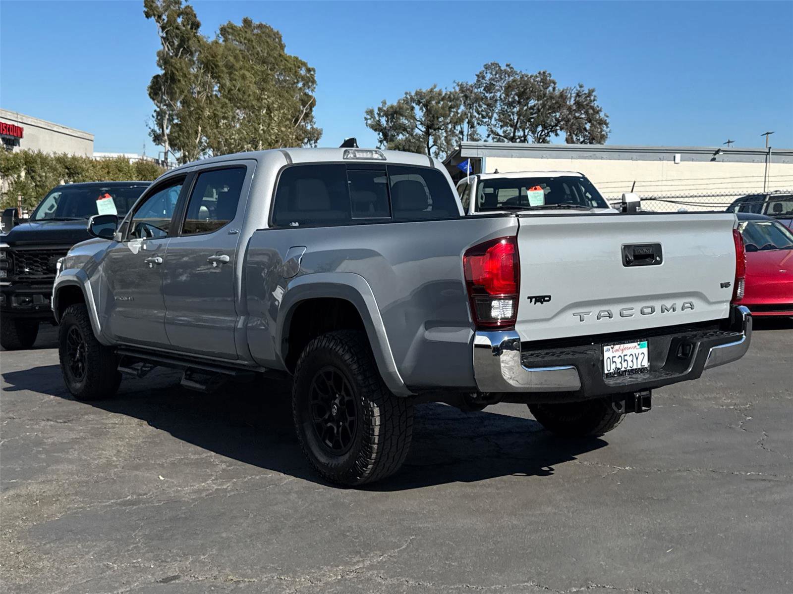 Used 2020 Toyota Tacoma SR5 image 6