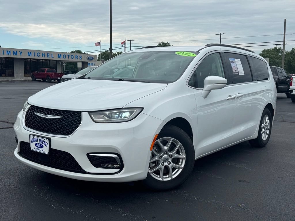 Used 2022 Chrysler Pacifica Touring-L FWD image 29