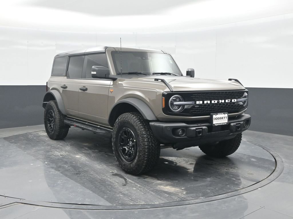 Certified 2025 Ford Bronco Badlands image 9