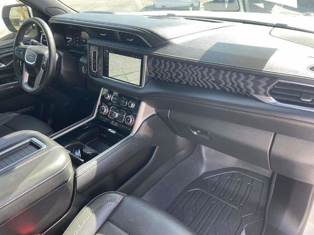 Used 2023 GMC Yukon Denali w/ Max Trailering Package image 32