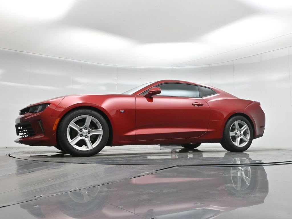 Used 2017 Chevrolet Camaro LT image 25