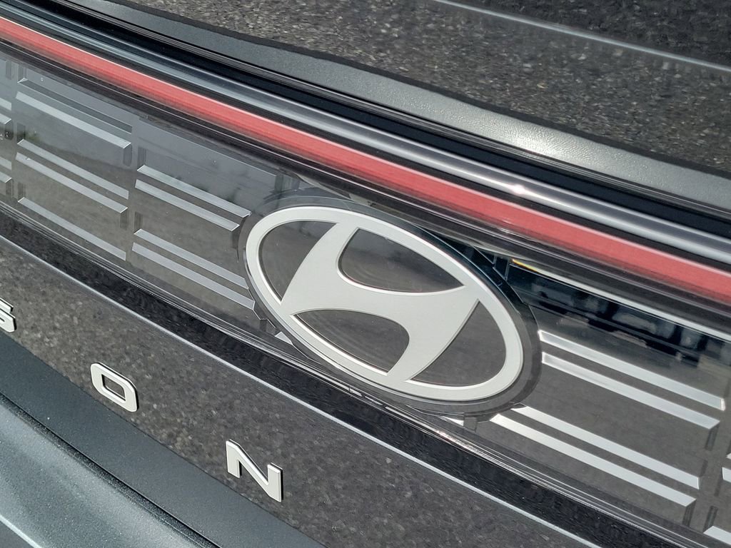 Used 2026 Hyundai Sonata Limited FWD image 9