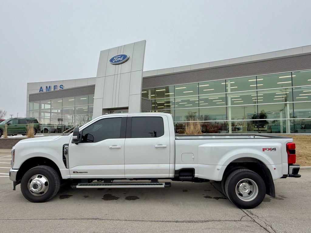 Certified 2025 Ford F350 Lariat image 5