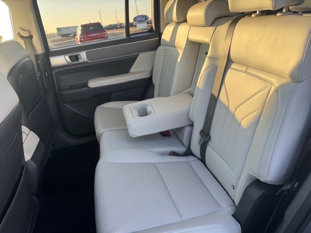 Used 2025 Hyundai Santa Fe SEL image 23