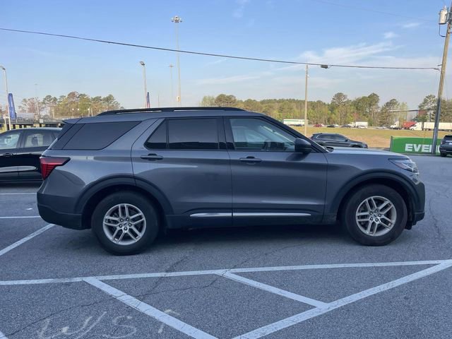 Certified 2025 Ford Explorer Active image 2