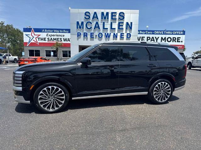 Used 2026 Hyundai Palisade Calligraphy FWD image 2