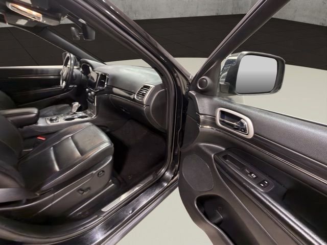 Used 2022 Jeep Grand Cherokee Limited AWD/4WD image 19
