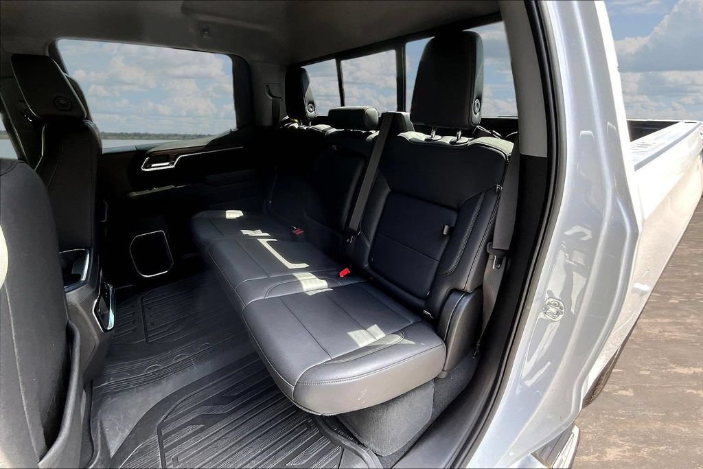 Used 2024 GMC Sierra 1500 SLT w/ SLT Premium Plus Package AWD/4WD image 25