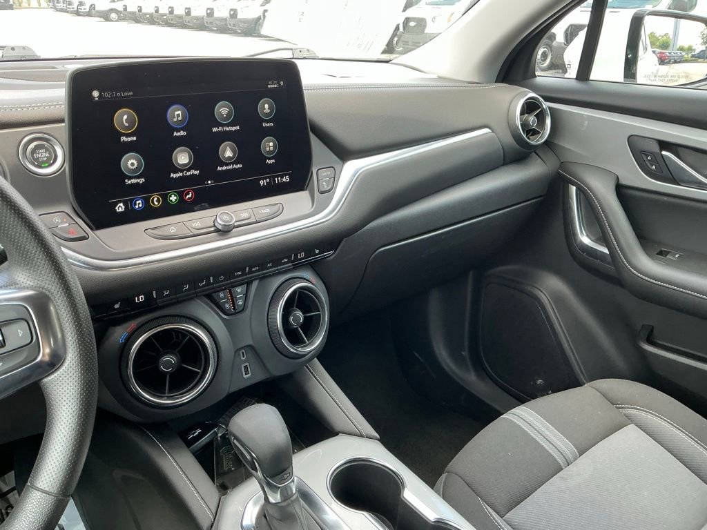 Used 2025 Chevrolet Blazer LT FWD image 35