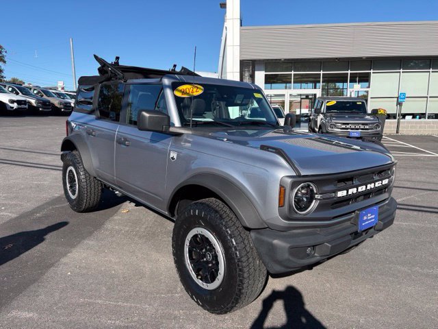 Certified 2022 Ford Bronco Big Bend w/ Sasquatch Package AWD/4WD image 2