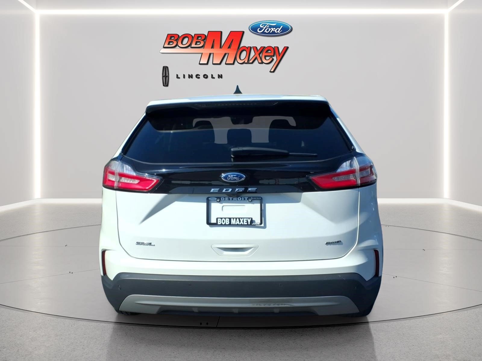 Certified 2023 Ford Edge SEL w/ Convenience Package AWD/4WD image 5