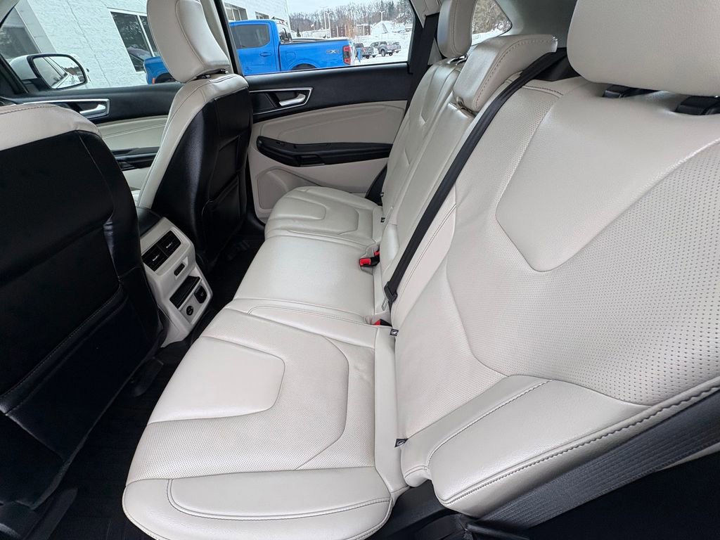 Certified 2022 Ford Edge Titanium w/ Equipment Group 301A image 24