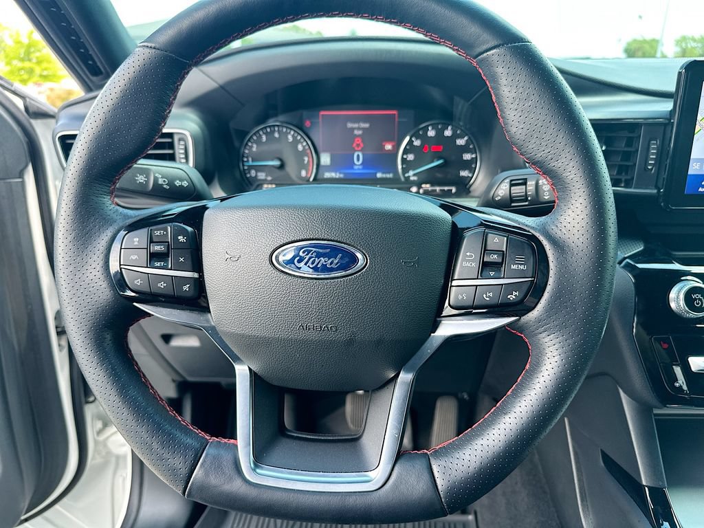 Certified 2022 Ford Explorer ST-Line w/ Class IV Trailer Tow Package RWD image 18