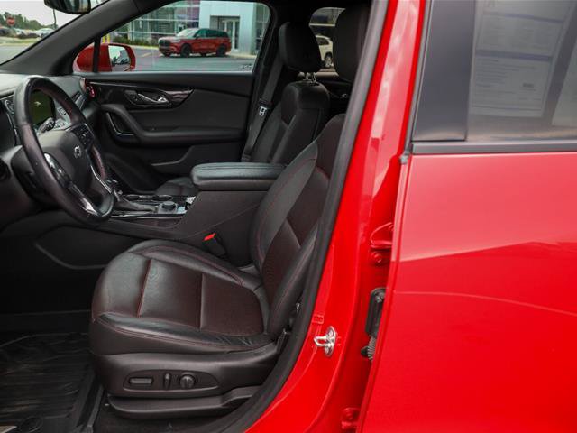 Used 2019 Chevrolet Blazer RS FWD image 3