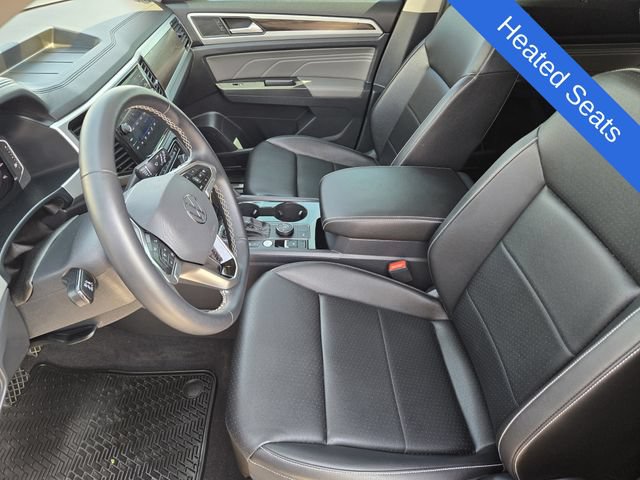 Used 2023 Volkswagen Atlas SE w/ Black Wheel Package AWD/4WD image 12