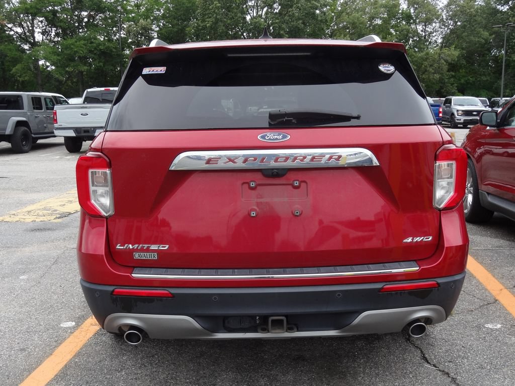 Certified 2022 Ford Explorer Limited w/ Equipment Group 301A AWD/4WD image 2