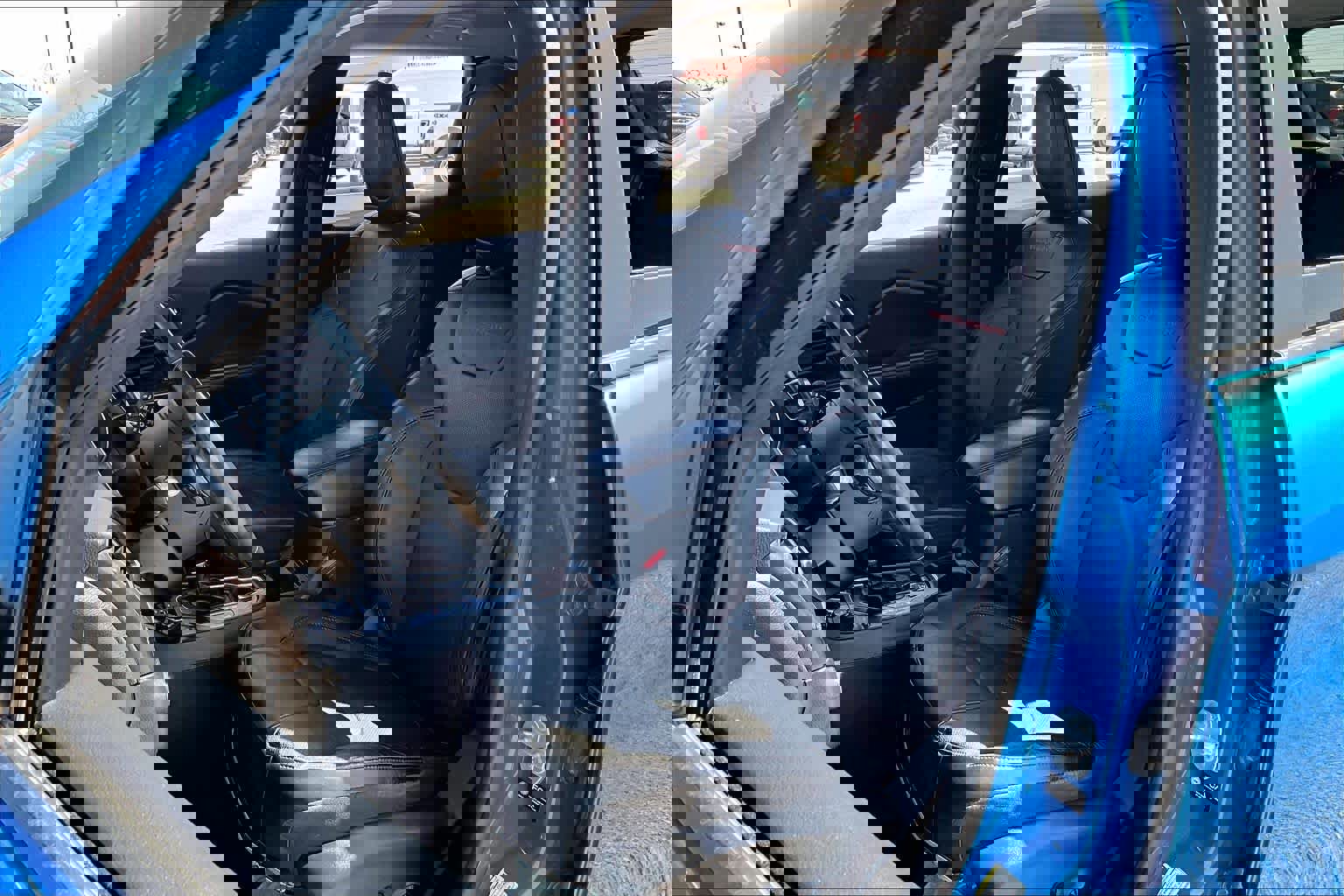 Used 2021 Jeep Cherokee Trailhawk w/ Technology Group image 10