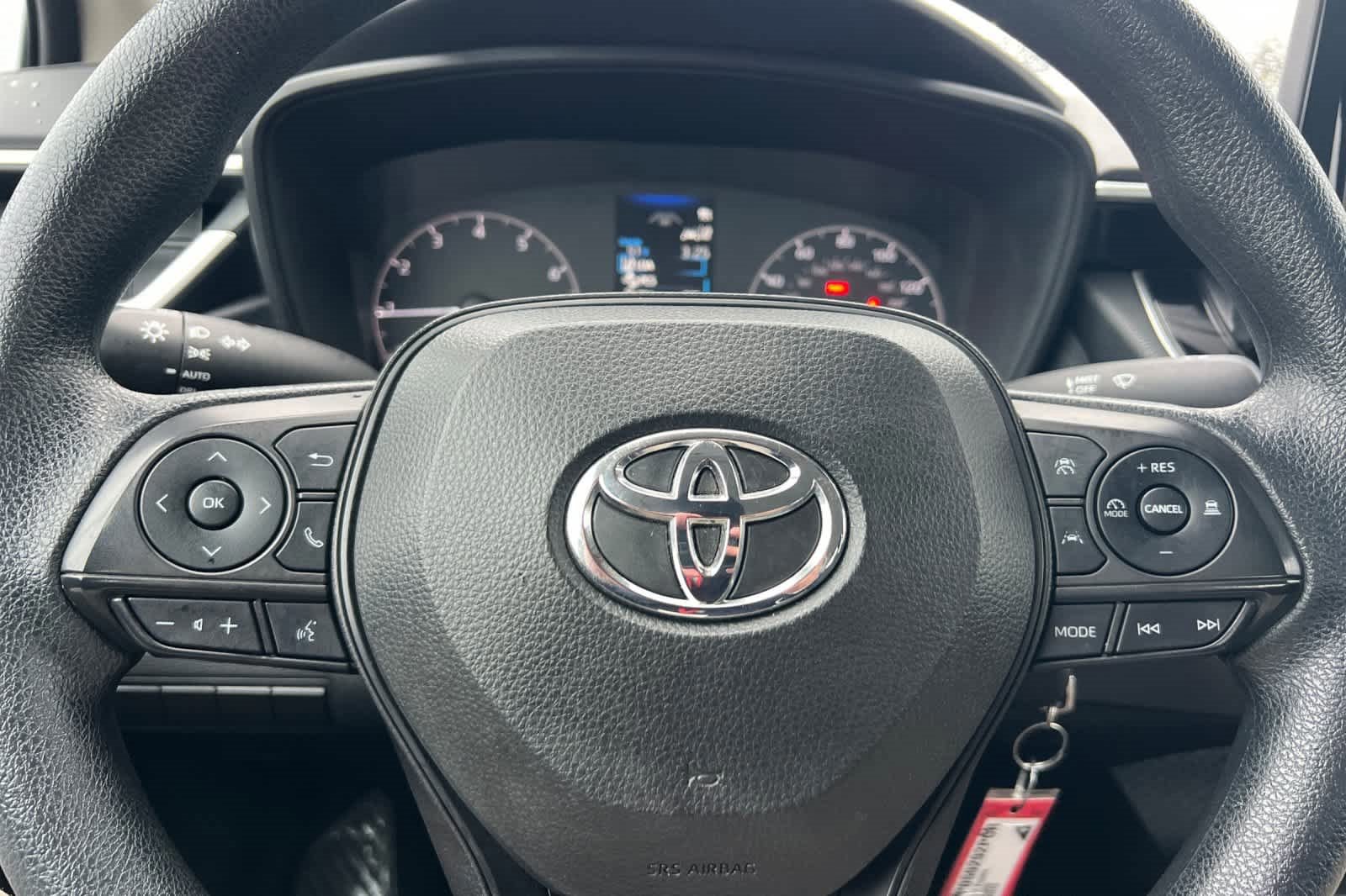 Used 2023 Toyota Corolla LE image 22