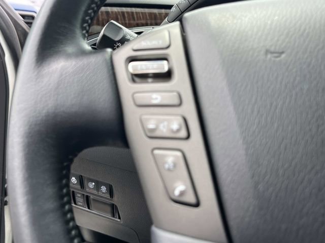 Used 2019 Nissan Armada Platinum w/ Interior Lighting Package RWD image 38