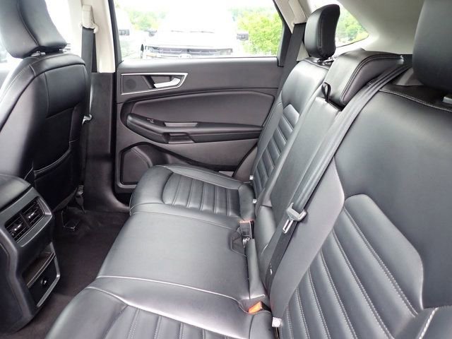 Certified 2024 Ford Edge SEL AWD/4WD image 17
