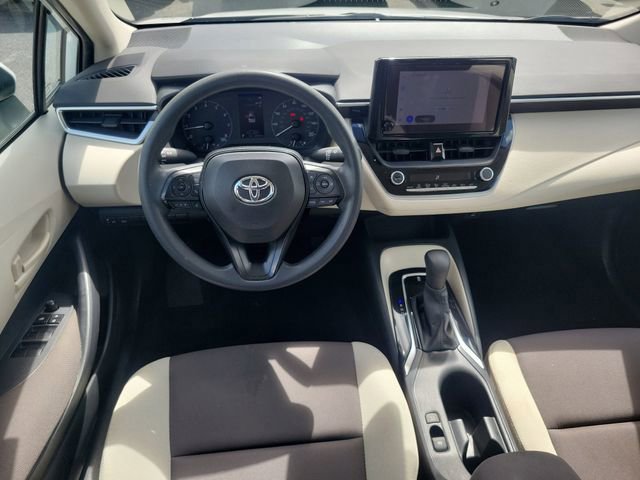Used 2023 Toyota Corolla LE w/ LE Convenience Package image 11