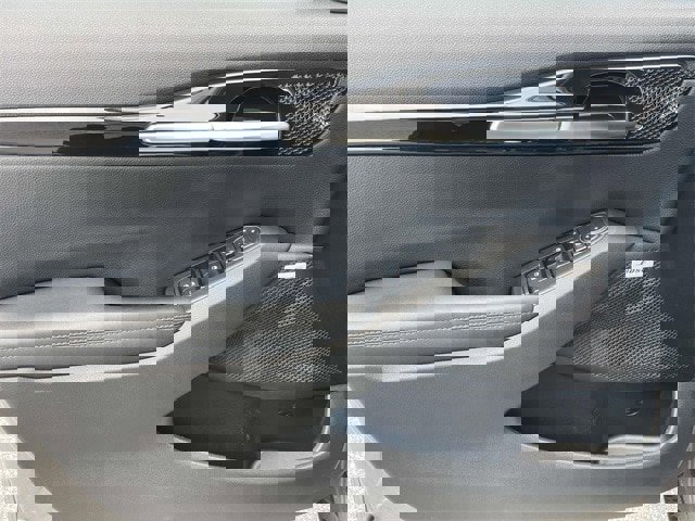 Used 2023 Kia Seltos SX image 23