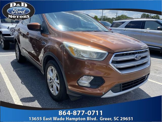 Certified 2017 Ford Escape SE FWD image 1