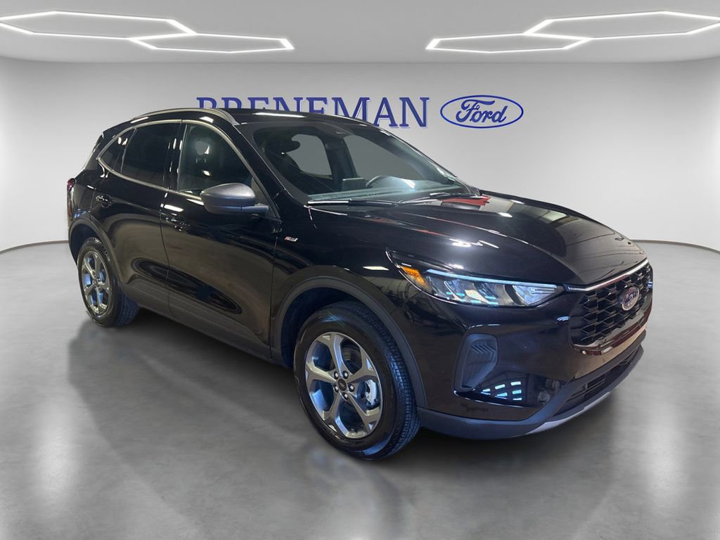Certified 2025 Ford Escape ST-Line image 9