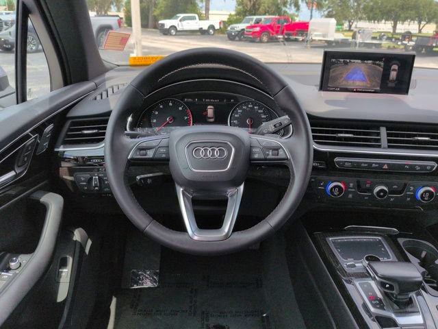Used 2019 Audi Q7 3.0T Premium w/ Convenience Package AWD/4WD image 18