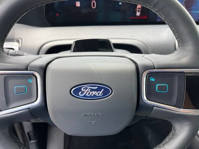 Certified 2025 Ford Expedition Active AWD/4WD image 36