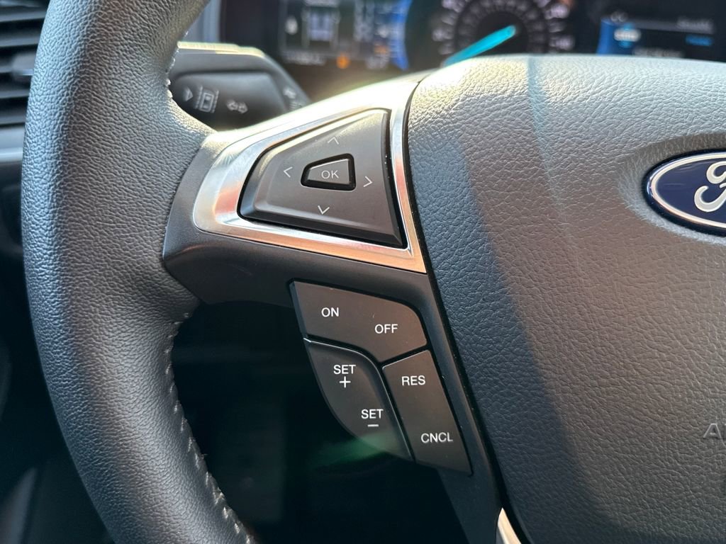 Certified 2024 Ford Edge SEL w/ Convenience Package image 18