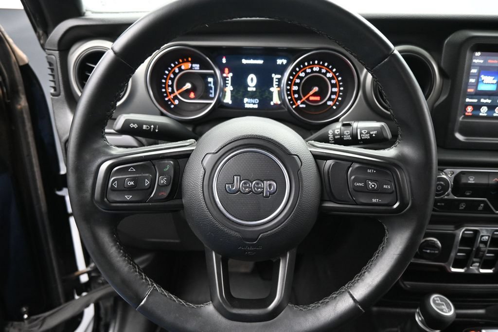 Used 2021 Jeep Wrangler Unlimited Sport AWD/4WD image 16