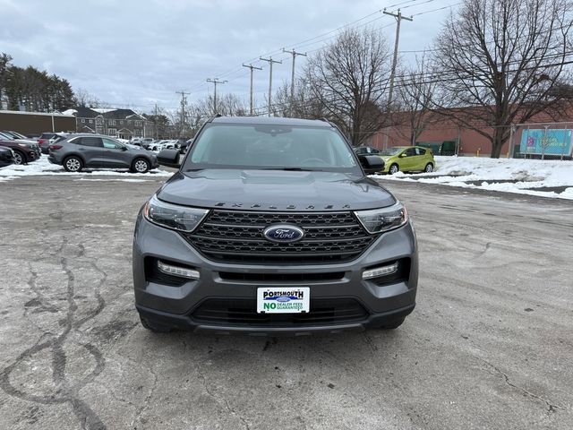 Certified 2022 Ford Explorer XLT w/ Equipment Group 202A image 13