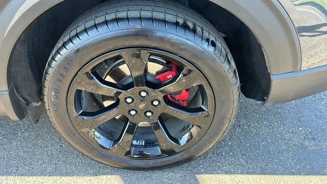 Certified 2022 Ford Explorer ST w/ Equipment Group 401A image 6