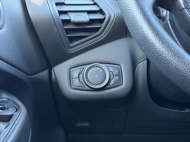 Certified 2018 Ford Escape SE w/ SE Sync 3 Package AWD/4WD image 39