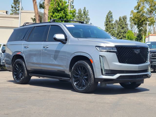 Used 2023 Cadillac Escalade Premium Luxury image 35