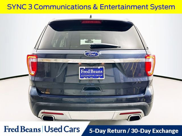 Certified 2017 Ford Explorer Platinum image 4