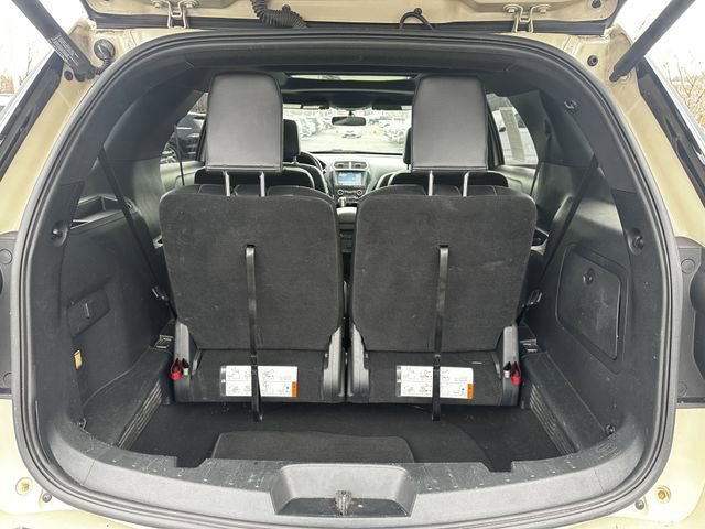 Certified 2018 Ford Explorer XLT w/ Equipment Group 202A image 45