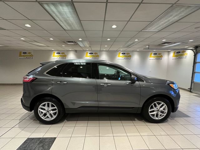 Certified 2024 Ford Edge SEL w/ Convenience Package AWD/4WD image 3