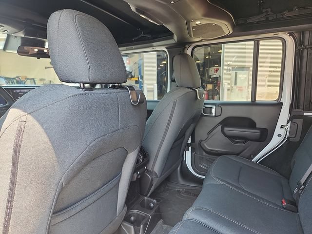 Used 2024 Jeep Wrangler Unlimited Sport AWD/4WD image 23