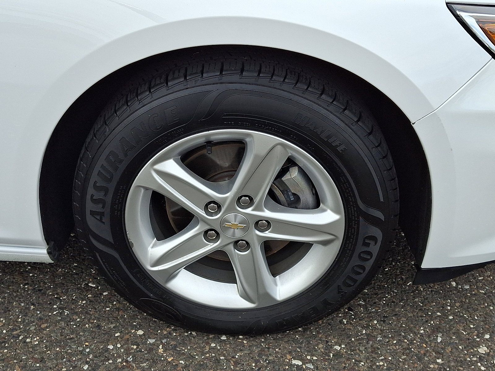 Used 2024 Chevrolet Malibu LS FWD image 8