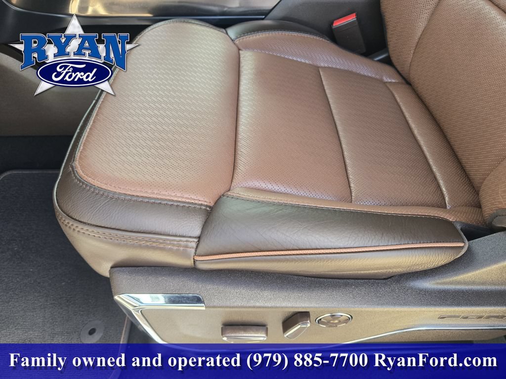 Certified 2025 Ford F150 King Ranch w/ FX4 Off-Road Package AWD/4WD image 17