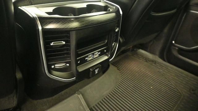 Used 2024 RAM 1500 Laramie AWD/4WD image 13