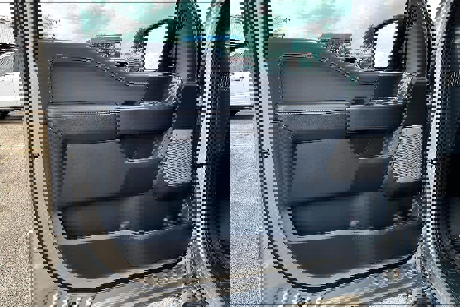 Certified 2024 Ford F150 XLT w/ Equipment Group 303A High image 23