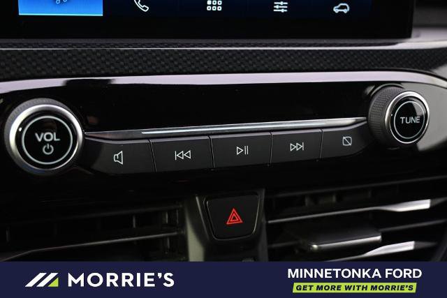 Certified 2025 Ford Escape ST-Line AWD/4WD image 31